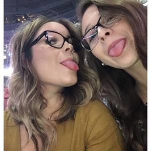 Meet your Posher, Karina